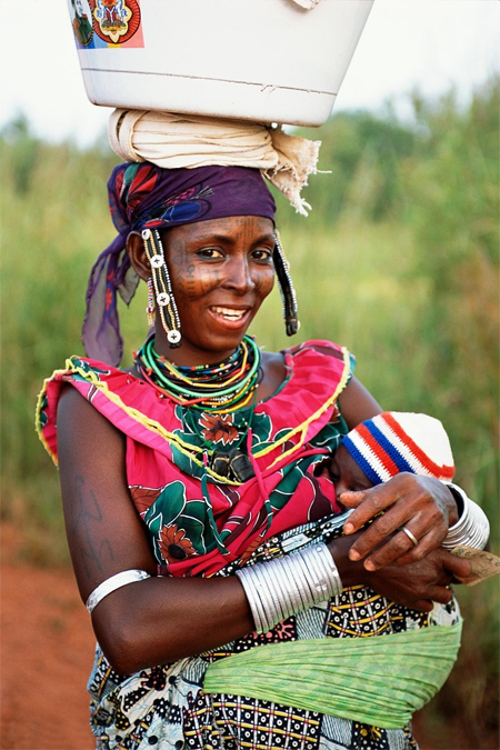 cat335/dom3/lang1/img1/450-GHANA 2.jpg